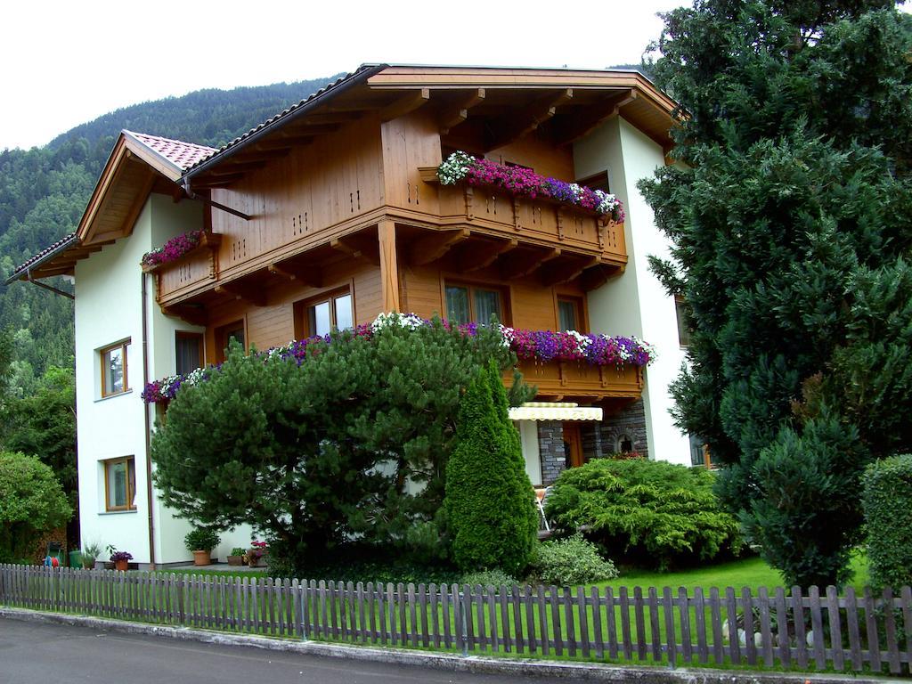 Haus Christl Apartment Aschau Im Zillertal Bagian luar foto